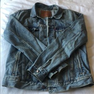 Levi’s Boyfriend Trucker Jacket